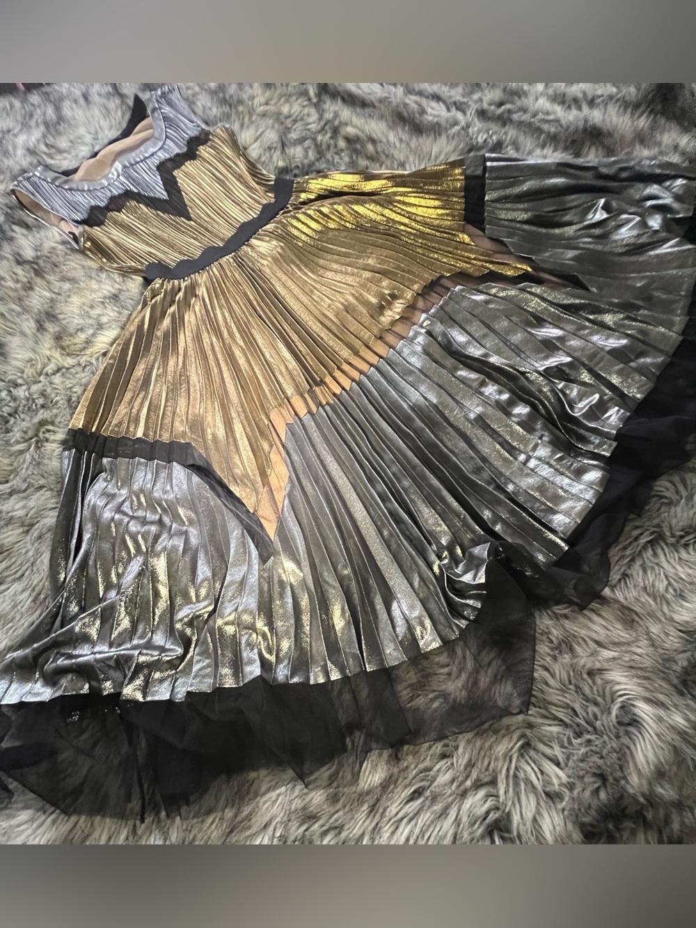 BCBGMaxAzria Metallic Gold and Silver Pleated Midi Dress - Picture 3 of 16